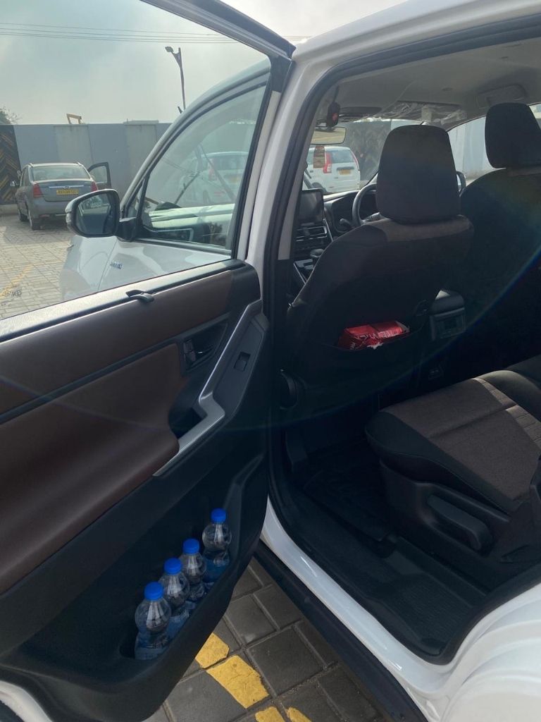 Toyota Innova Hycross Hybrid view 2