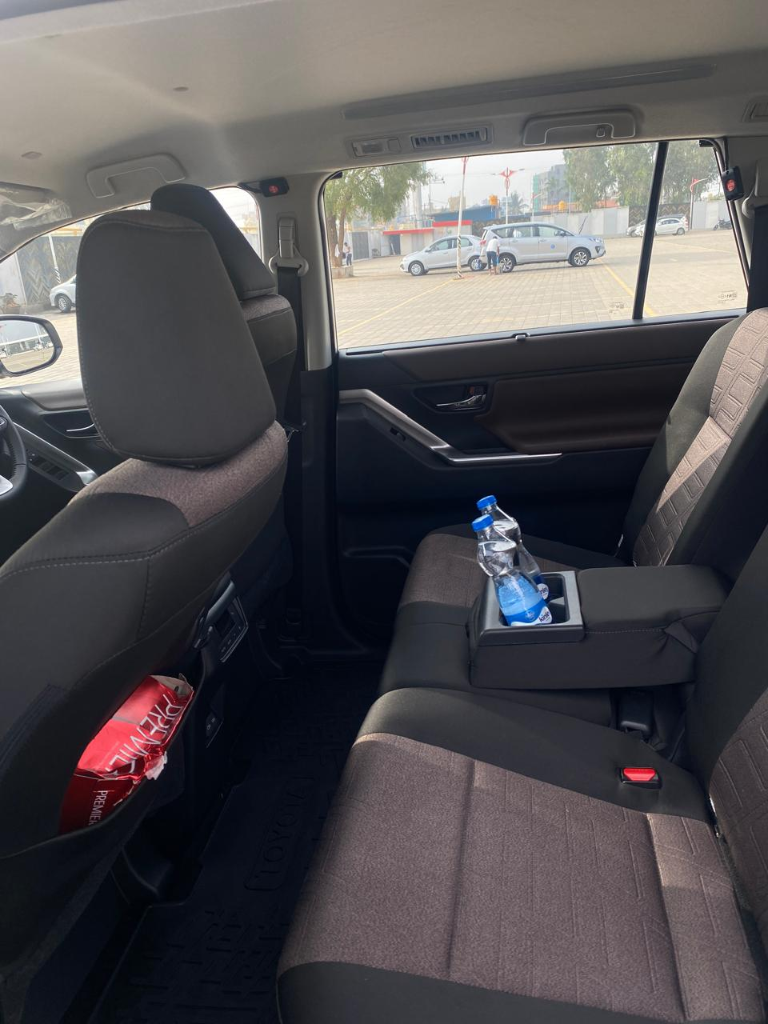 Toyota Innova Hycross Hybrid view 3
